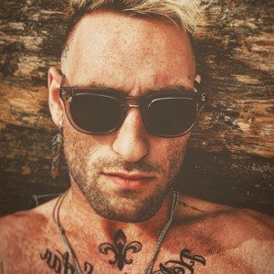 Meet your Posher, Noel